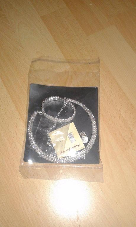 Nepoužitá bižuteria, 