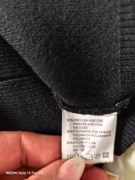 Sveter s ozdobami, m