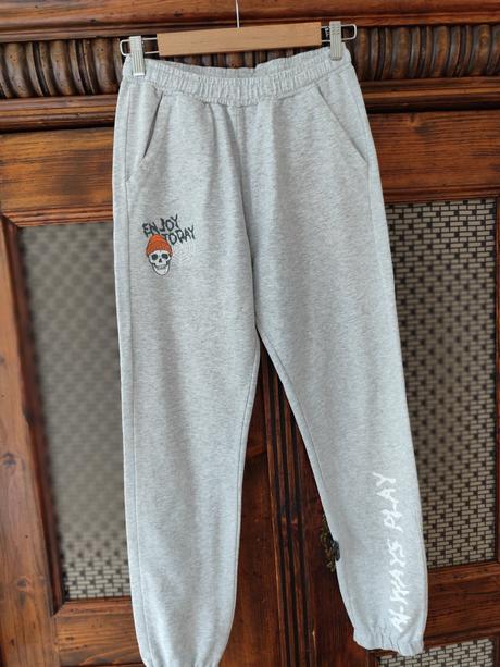 Tepláková súprava, 152