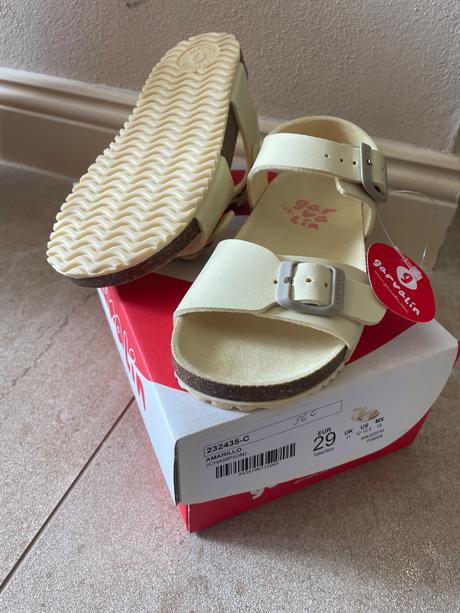 Sandále, protetika,29