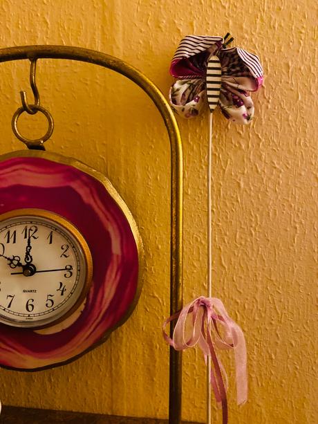 Motýľ zápich - jar veľkonočná dekorácia, 