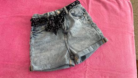 Šortky - 2 x oblečené, c&a,140