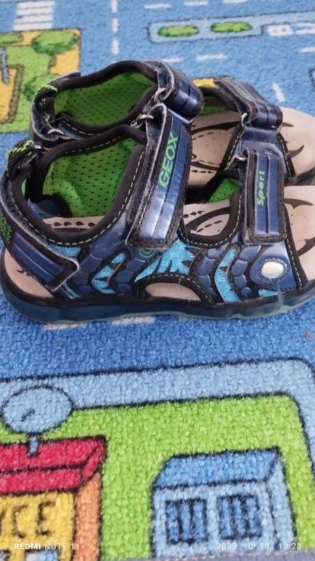 Sandálky, geox,28