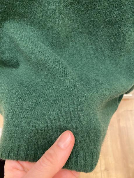 100 percent vlneny sveter uniqlo xs, xs