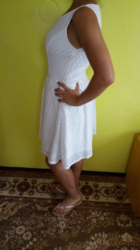 Čipkované šaty, only,38