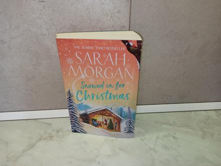 Sarah morgan - snowed in for christmas, 
