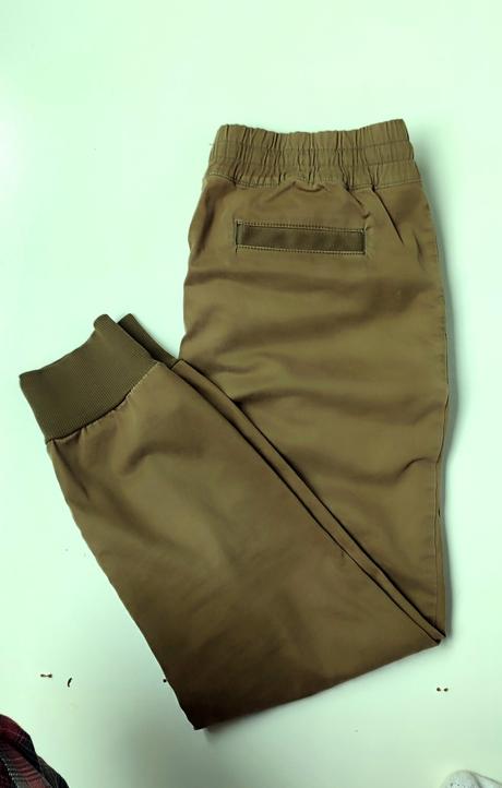 Nohavice s patentom, sisley,l