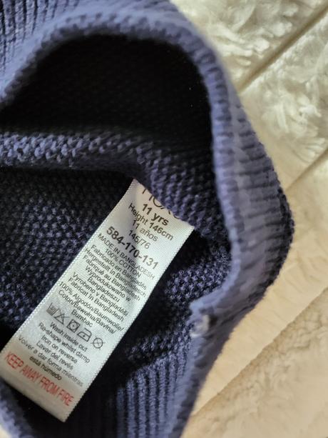 Next svetrik, next,146