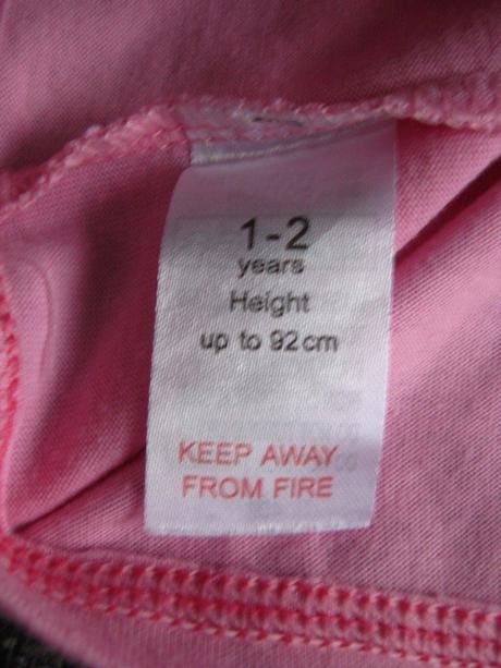 Tricko so zaujimavym uvazovanim, kik,92