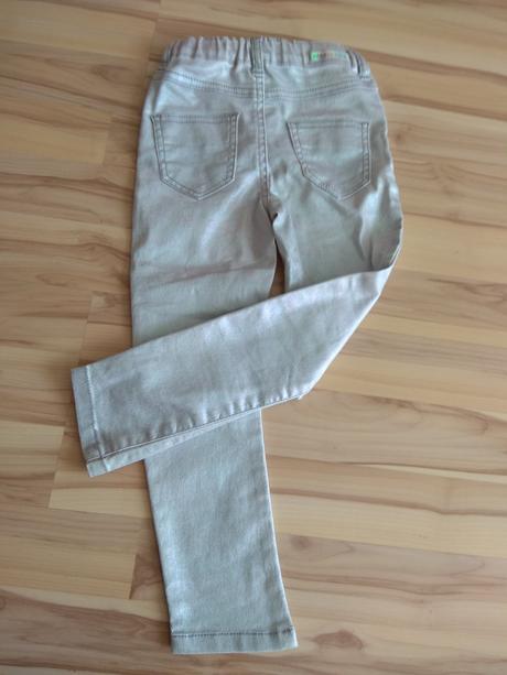 Nohavice, reserved,104