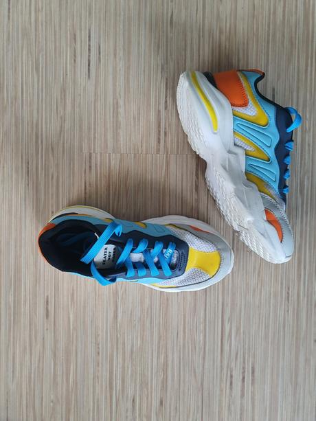 Tenisky ch13, reserved,37