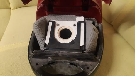 Predám vysavač zanussi typ sl223b., 