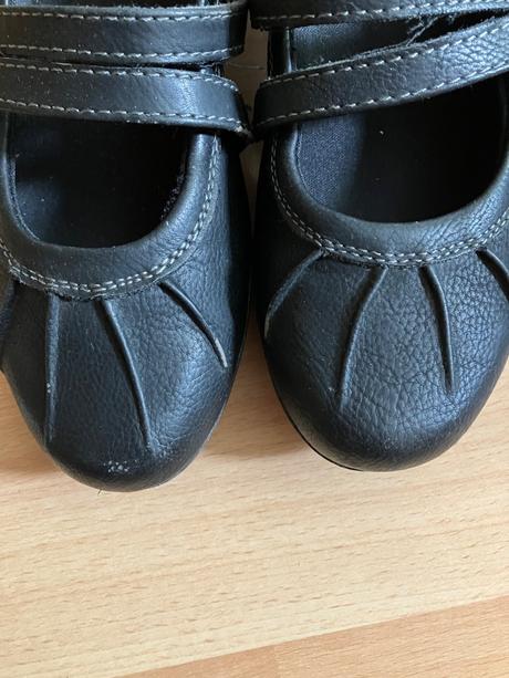 Čierne topánky, graceland,35