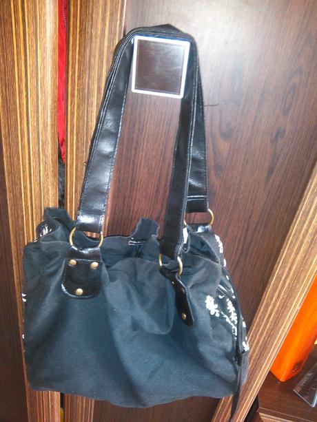 Vyšívaná letná taška, 