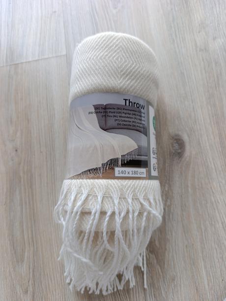 Nová deka 140 cm x 180 cm, 