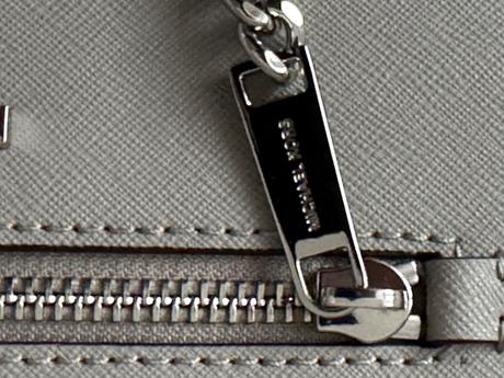 Mk crossbody pearl grey, michael kors