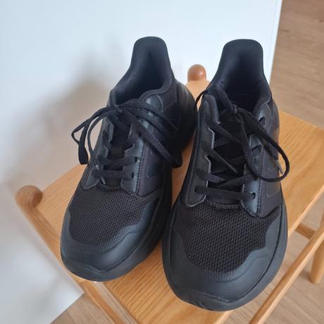 Tenisky zn. adidas, adidas,37