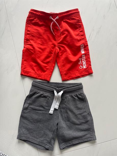 Kraťasy 2ks, c&a,110