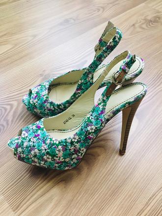 Dámske sandálky, 36