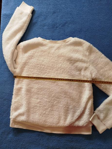 Chlpatá mikinka s medveďom, h&m,134