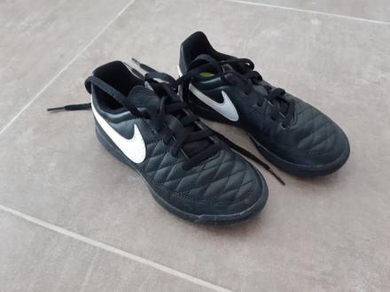 Halove kopacky c. 28,5, nike,28