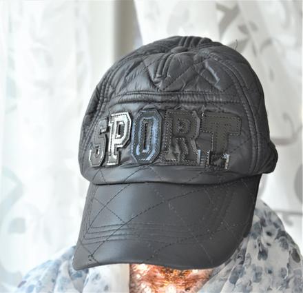 Dámska prešívaná šiltovka, 