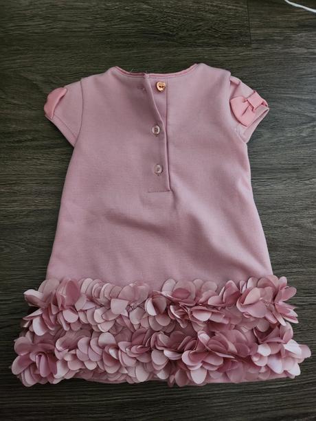 Luxusne šaty ted baker 0-3m, 62