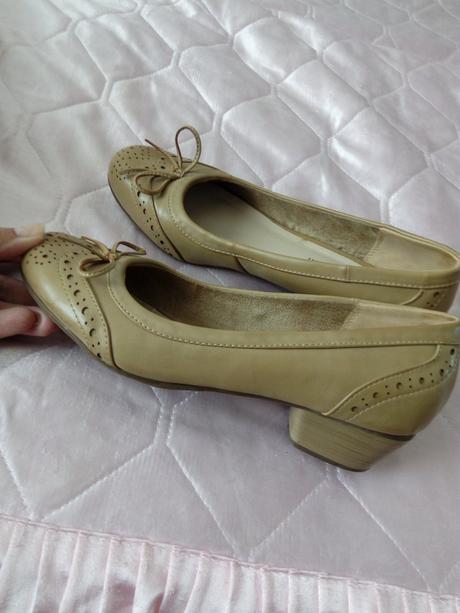 Pohodlné topánky, clara barson,38