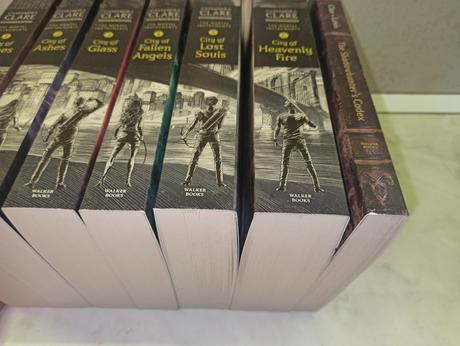 Cassandra clare - shadowhunters - mortal instrumen, 