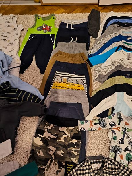 Veľký balík 74/80 ešte veci dole na fotkách, 68–80