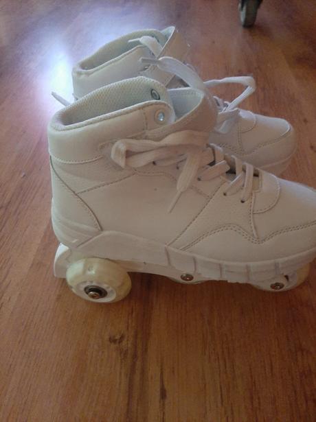 Korčule kolieskové, 35