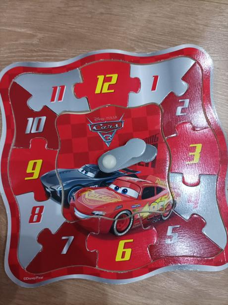 Drevenna vkladačka hodiny mcqueen,