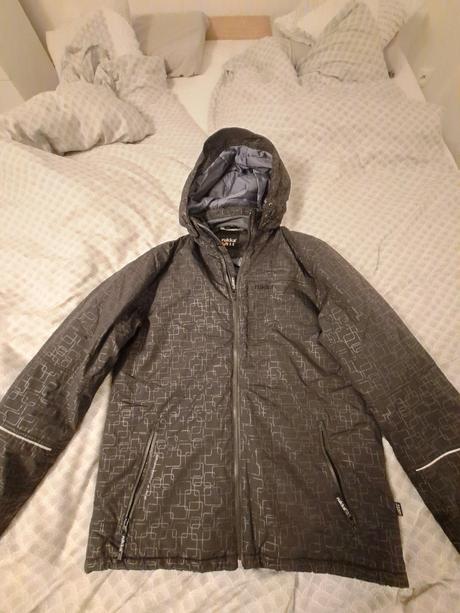 Kvalitná zimná bunda zn.rukka, l