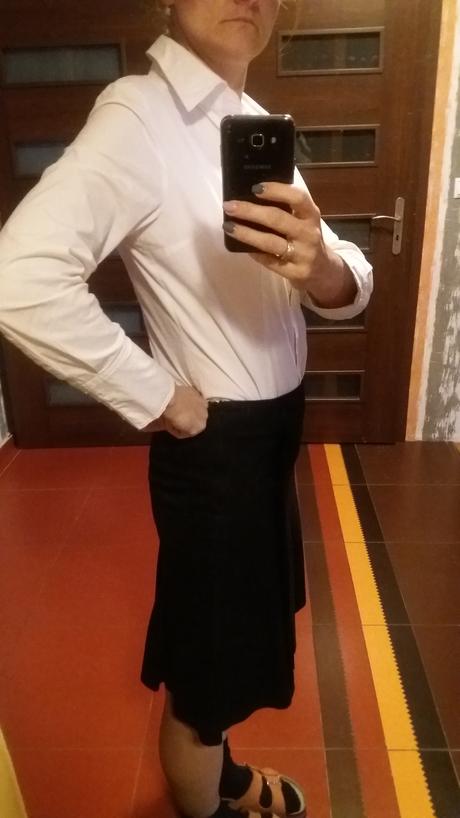 Sukna s kvetinkou po kolena, orsay,38