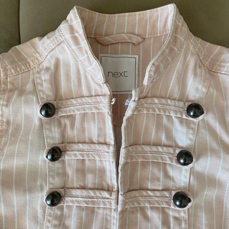 Romantický blejzer s gombíkmi v army štýle, next,140