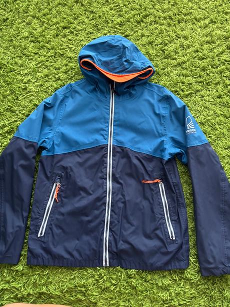 Bunda tribord, tribord,152