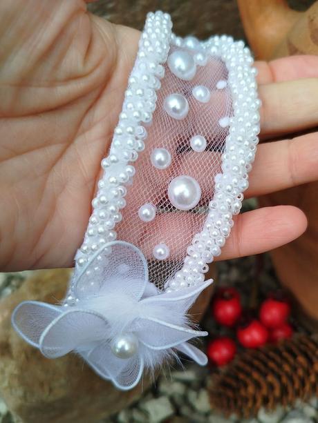 Perličkové čelenky, 