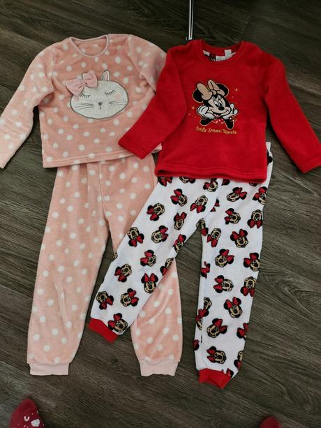 2x chlpate pyzamo, disney,122