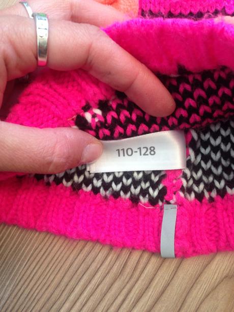 Čiapka s tučniakom, c&a,128