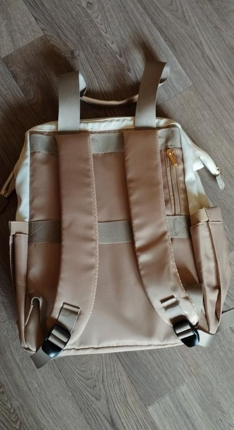 Dámska kabelka  / ruksak na laptop 40 cm x 28cm, 