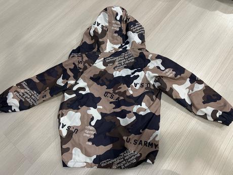 Tenká jarná bunda, 140