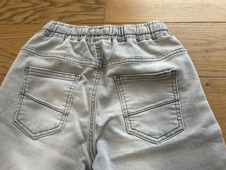 Rifľové šortky, reserved,134