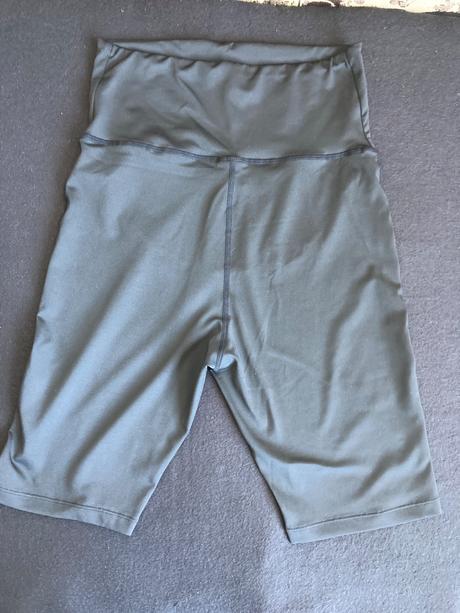 Tehotenske leginy, s