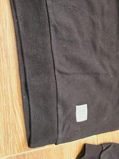 Mikina č.140, reserved,140