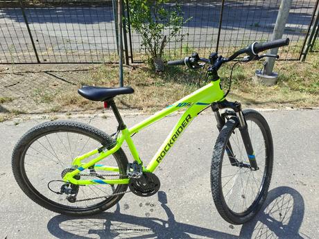 Bicykel zn. b twin, 28