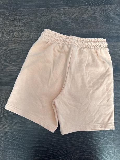Teplákové kraťasy, lindex,146