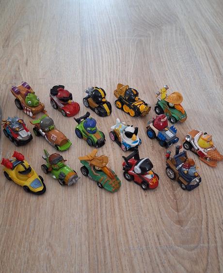 Vystrelovacia rampa pretekárska angry bird,