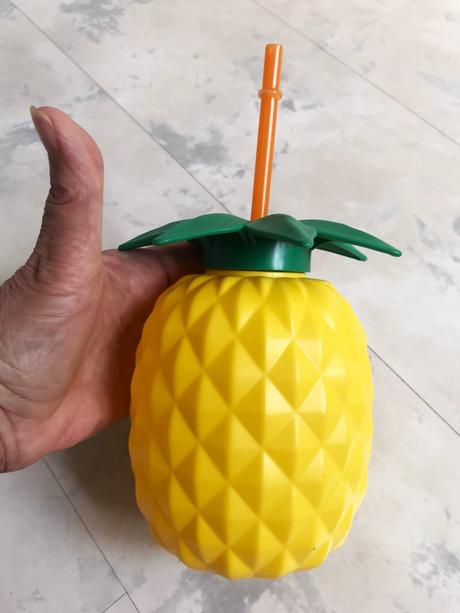 Plážový/cestovný pohár so slamkou ananás,