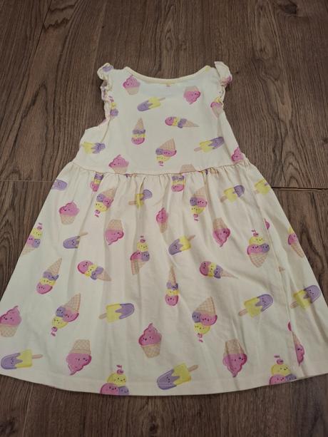 Predám letné šaty, sinsay,116