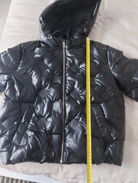 Zimna bunda, river island,158